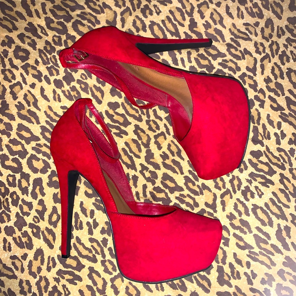 Woman’s Red Platform Stilletos
